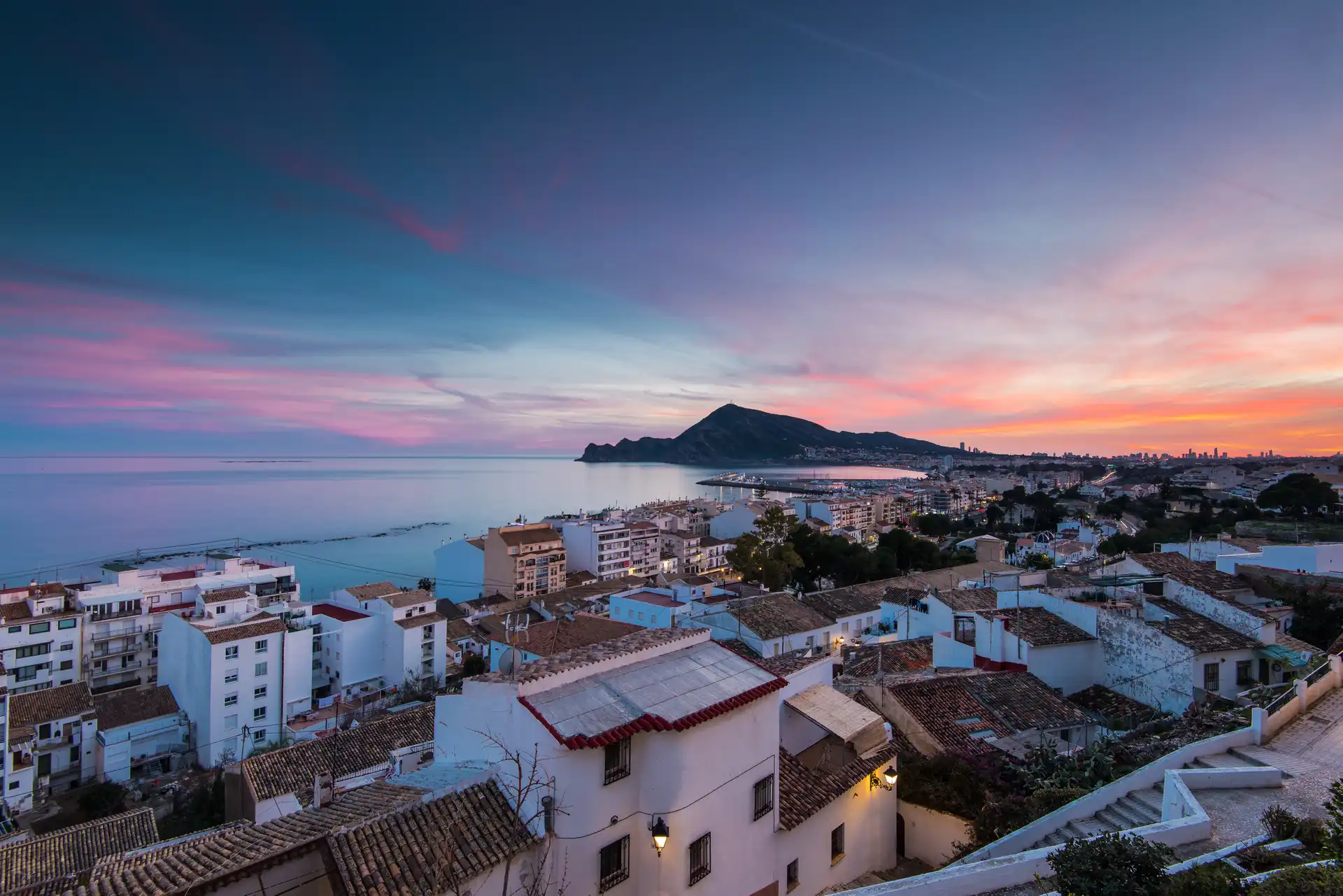 Exquisite Luxury Villa Design in Spain - costa-delsol.com